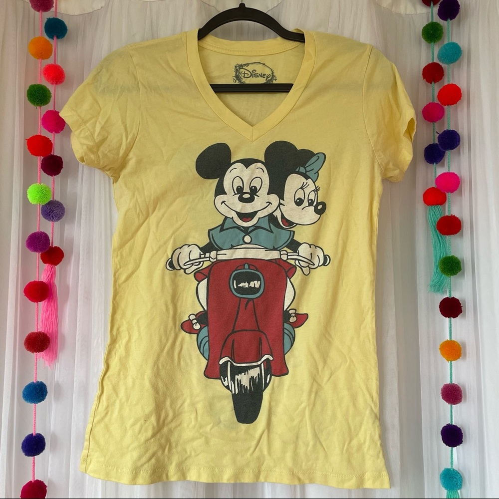 DISNEYLAND Cute pastel yellow Mickey and Minnie retro style tee